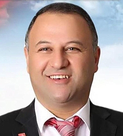 Ahmet Peker Kimdir?