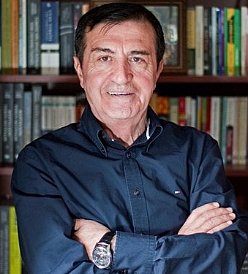 Osman Pamukoğlu Kimdir?