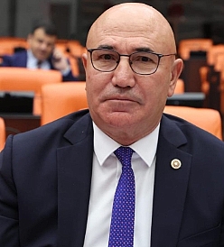 Mahmut Tanal Kimdir?