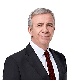 Mansur Yavaş Kimdir?