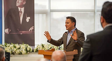 Ali Babacan: “Vatandaşlarımız bu seçimde iktidarı müsait bir yerde sırtından indirecek”