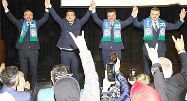 MHP Rize İl Başkanı Alkan: “Size kim sokakta ‘Mhp’ye verdiğiniz oy şuraya gidiyor, buraya gidiyor’ diyorsa, geçmişine baksın”