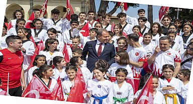 19 Mayıs Atatürk'ü Anma, Gençlik Ve Spor Bayramı, Mersin'de coşku ile kutlandı