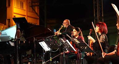 2. TARSUS MÜZİK GÜNLERİ, ZENGİN İÇERİĞİYLE TARSUSLULARLA BULUŞTU