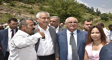 Adana Büyükşehir Belediye Başkanı Karalar, Kozan'da Bahar Şenliği'ne katıldı