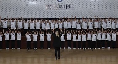 Ankara Büyükşehir Belediyesi'nin 'Her Çocuğa Sanat' projesinde ilk orkestra konseri 