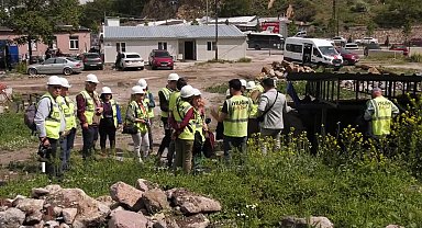 'Ankara Miras Şantiye Gezileri' programı, fotoğraf sanatçılarını ağırladı