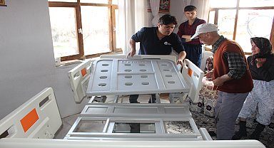 Antalya Büyükşehir'den 19 ilçede 3 bin 204 adet hasta yatağı yardımı