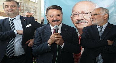 Atakum Belediye Başkanı Deveci: "Gençleriniz, çocuklarınız, torunlarınız toprağınızda, kentinizde kalsın"