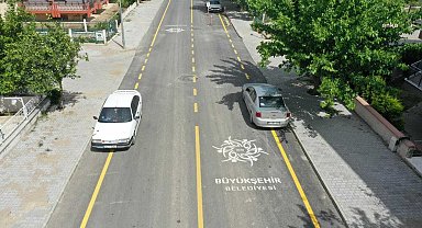 Aydın Büyükşehir Belediyesi, Kuyucak Yunus Emre Caddesi'nde çalışmalarını tamamladı