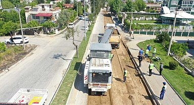 Aydın Büyükşehir Belediyesi, Nazilli İlçesi 75. Yıl Bulvarı'nda kazı çalışmasına başladı