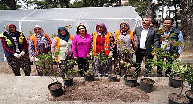 Beylikdüzü Belediyesi'nin 'Beslenme Saati' projesi Çanakkale'de tanıtıldı