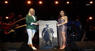 Bilecik'te 19 Mayıs Coşkusu, Melek Mosso konseriyle taçlandı