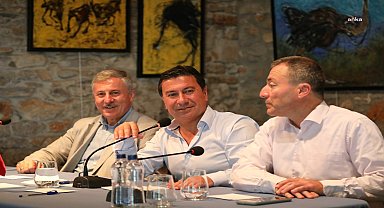 Bodrum Belediye Başkanı Aras, muhtarlarla bir araya geldi