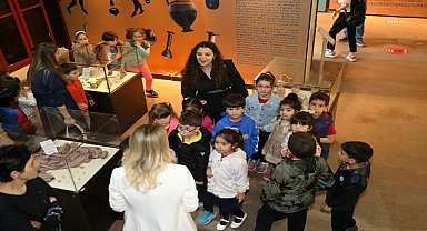 Burhaniye Belediyesi Kuvâ-yi Milliye Kültür Müzesi çocukları ağırladı