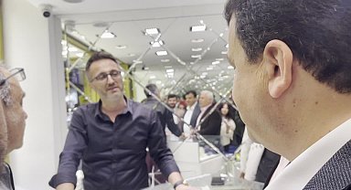 CHP BURSA MİLLETVEKİLİ ADAYLARI KAPALIÇARŞI ESNAFINI ZİYARET ETTİ: