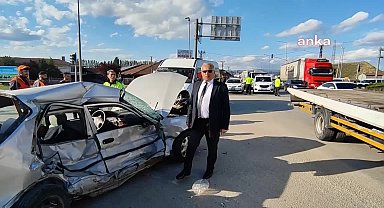 Çorum'da servis minibüsü ile otomobil çarpıştı: 1 ölü, 2 yaralı