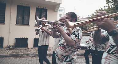 Efes Selçuk'ta Hıdırellez ateşi yakıldı