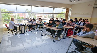 GAZİDEK, ÖĞRENCİLERİ HAYALLERİNE KAVUŞTURUYOR