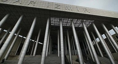 Gaziemir Belediyesi, 2. Çevre ve Geri Dönüşüm Teknolojileri Fuarı'nda projelerini anlatıyor