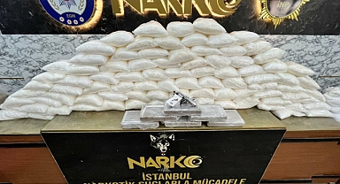İstanbul'da, son bir haftada düzenlenen operasyonlarda 130 kilo uyuşturucu ele geçirildi