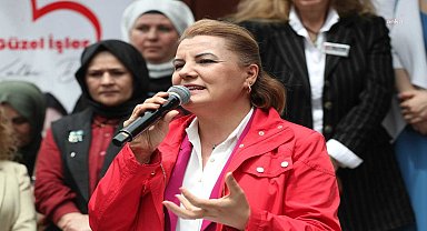 İzmek'in 'Görsel sanatlar yıl sonu sergisi' İzmitlilerle buluştu