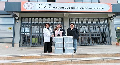 İzmit Belediyesi, ambalaj atıklarını toplamaya devam ediyor