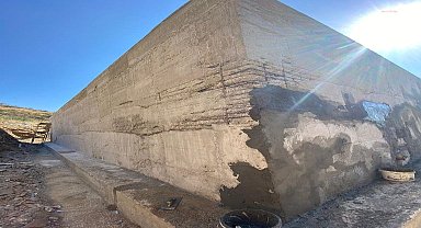 İZSU'dan "Ödemiş Toki Konutları" açıklaması: "Toki, bildirimlere rağmen hatalı imalatları düzeltmediği için, içme suyu hizmetlerine ilişkin idaremize bir devir söz konusu olmamıştır"