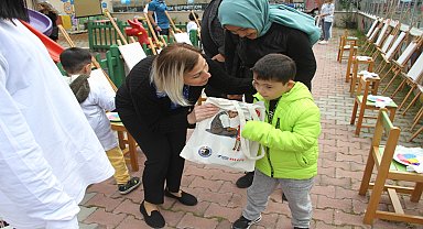Kartal Belediyesi'nin kreşinden 'Engelliler Haftası'na özel etkinlik
