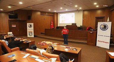 Kartal'da '100 Kadın 100 Nefes' projesinin eğitimleri başladı