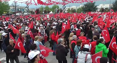 Kemal Kılıçdaroğlu'nun mitingine katılan genç: