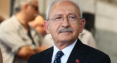 Kılıçdaroğlu: “Euro düştü. Borsa uçtu. Siz daha 15 Mayıs’ta Bay Kemal gelince bir görün olacakları. Biz bu ülkeyi zengin edeceğiz”