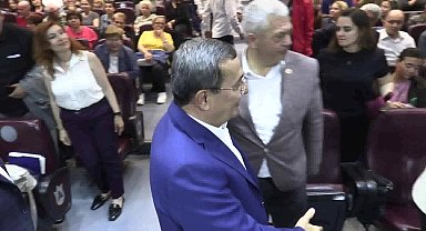 Konak Belediye Başkanı Batur: "Kazanacağız, kazanacağız, kazanacağız!"