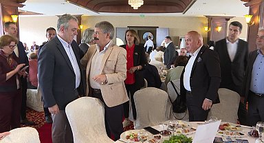 KONYAALTI BELEDİYE BAŞKANI ESEN: “ÜLKEDE NORMAL GİDEN HİÇBİR ŞEY KALMADI. BİR YERDEN BAŞLAMAMIZ GEREKİYOR”