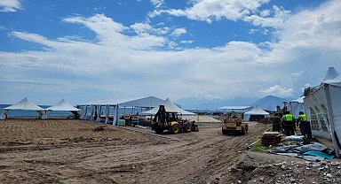 Konyaaltı'nda plaj hentbolu hazırlıkları sürüyor