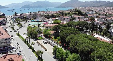 Marmaris Belediyesi'nden merkez durak noktasına 'Estetik' dokunuş