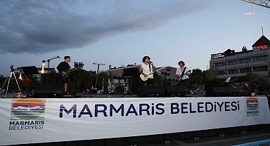 Marmaris Belediyesi'nin Gençlik Bayramında sahnede STOAH vardı