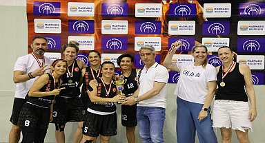 Master Basketbolcular Marmaris'te ter döktü