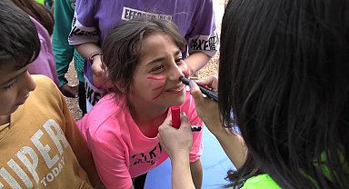 Menderes Belediyesi'nin 'Uçurtma Şenliği' Hatay'da yapıldı