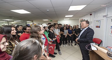 Mersin Büyükşehir Belediye Başkanı Seçer, Erdemli'deki öğrencilerle bir araya geldi