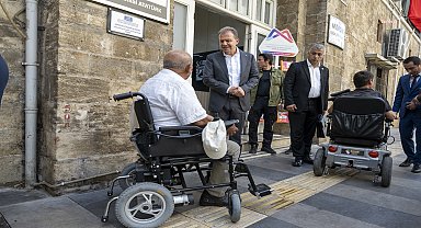 Mersin'de engelliler yolda kalmıyor