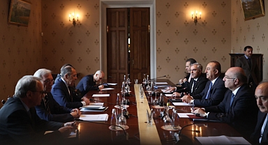 Mevlüt Çavuşoğlu, Rus mevkidaşı Sergey Lavrov ile görüştü