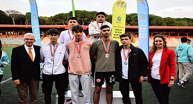 Ödemiş'te 19 Mayıs coşkusu spor şenliğiyle yaşandı