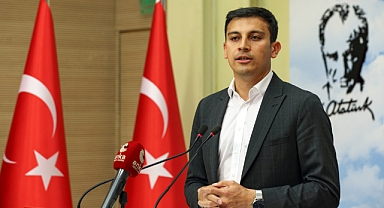 Oy kullanmak isteyen öğrencilere yönelik 'Demokrasi Bileti' devam edecek