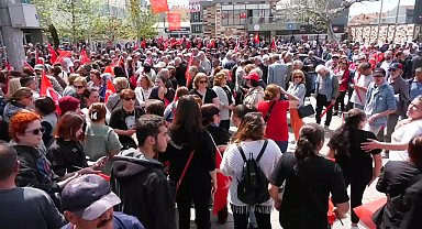 ÖZGÜR ÖZEL, ÇORUM’DA: “BİR KOLUNDA MHP BİR KOLUNDA BBP, LİSTESİNDE HÜDA PAR. KİMLER KİMLERLE BERABER…”