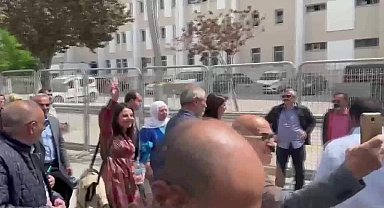 Pervin Buldan, Van'da: "Yarın Erdoğan'a 'Van minute' diyeceksiniz"