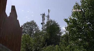 Rize'nin Fındıklı ilçesinde yıldırım düşmesi sonucu evi yanan vatandaş: "Devletten herhangi bir destek alamadık"