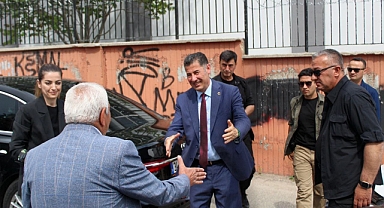 Sinan Oğan Gaziantep’te: “Türk esnaf bulamadık ki geçerken Türk esnafa ‘Hayırlı işler’ diyeyim”