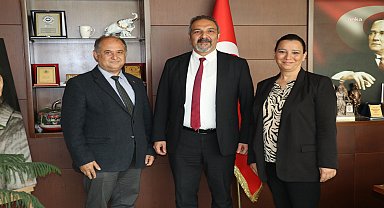 Söke Sağlık Hizmetleri MYO Müdürü Nazan Öztürk'ten Söke Belediyesi'ne ziyaret