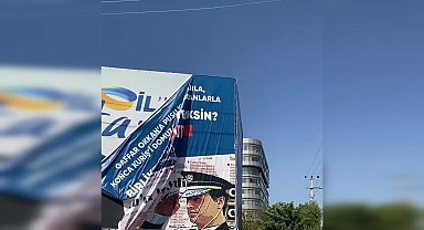 Tarsus Belediye Başkanı Bozdoğan'dan Gaffar Okkan pankartının kaldırılmasına tepki: "Biat kültürünün yarattığı karanlık düzeni aklama uğruna şehitlerimizin güzel anılarını kirletmeye çalışan siyasi soytarıları lanetliyoruz"